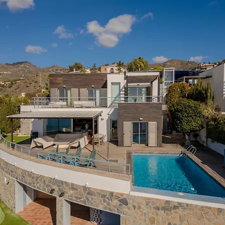 Villa Rentitspain De Ensueno Vista Al Mar Confort Y Piscina